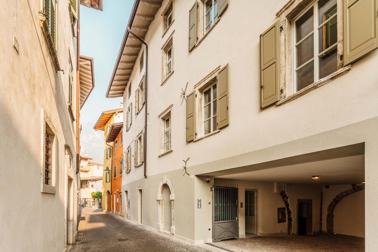 Casa Dei Maestri Luxury Apartments Арко Екстериор снимка