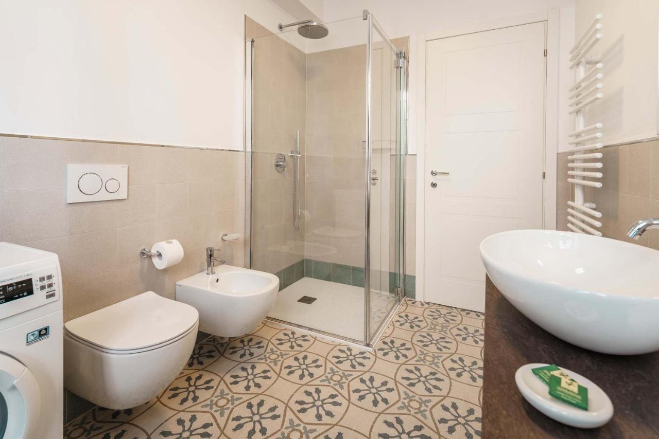 Casa Dei Maestri Luxury Apartments Арко Екстериор снимка